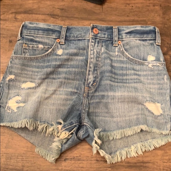 Abercrombie & Fitch Pants - Abercrombie and Fitch high rise shorts